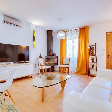 Casa Esperanca * Olhão